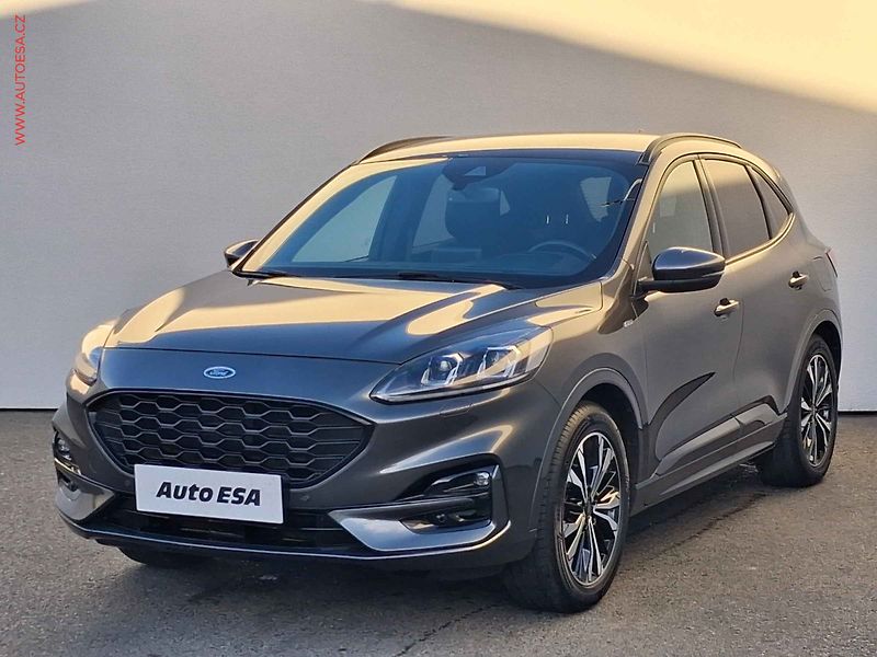 Ford Kuga (2021) 1.5 EB, ST-Line, LED, navi - fotka 3 z 21