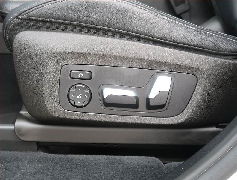 BMW X3 (2018) xDrive30d - fotka 22 z 25
