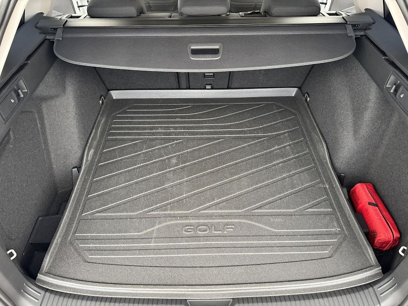 Volkswagen Golf 1.5tsi*96kw*CNG*1-MAJ*DPH* - fotka 12 z 35