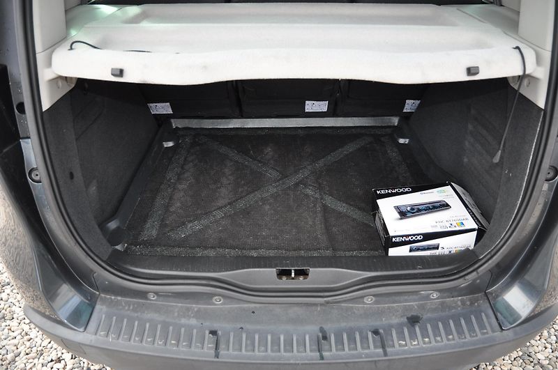 Renault Scénic 1.6i 16V 81kW - fotka 9 z 18