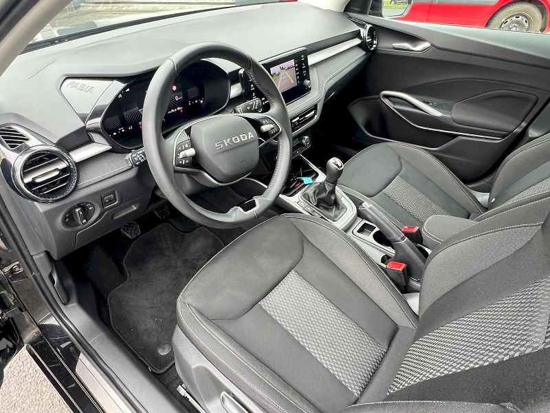 Škoda Fabia (2025) Top Selection 1.0TSi 70kW 5°ma - fotka 11 z 30