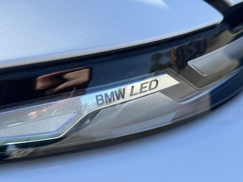 BMW X7 (2022) 40d 250kw M-Packet - fotka 49 z 60