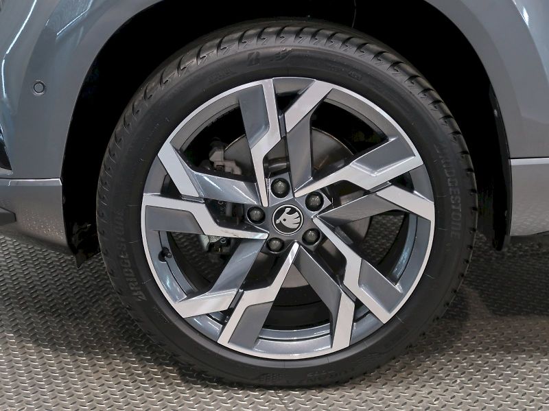 Škoda Karoq (2026) SPORTLINE 2.0TDI 110KW 4x4 DSG - fotka 12 z 46