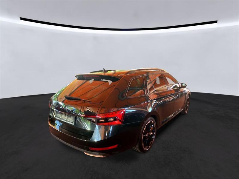 Škoda Superb 2,0 TDI TAŽNÉ WEBASTO - fotka 4 z 11