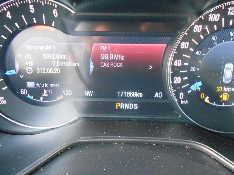 Ford Mondeo (2015) 2,0 132kW automat navi 4x4 - fotka 14 z 18