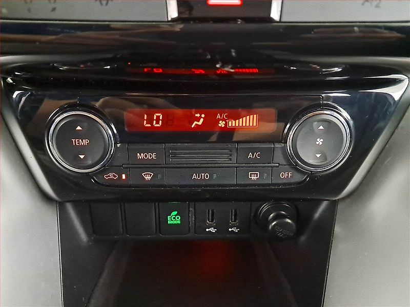 Mitsubishi Eclipse Cross (2021) 1.5 T-MIVEC, Serv.kniha - fotka 13 z 17