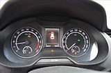 Škoda Octavia (2014) COMBI III. 2,0 TDI RS DSG - náhled 17
