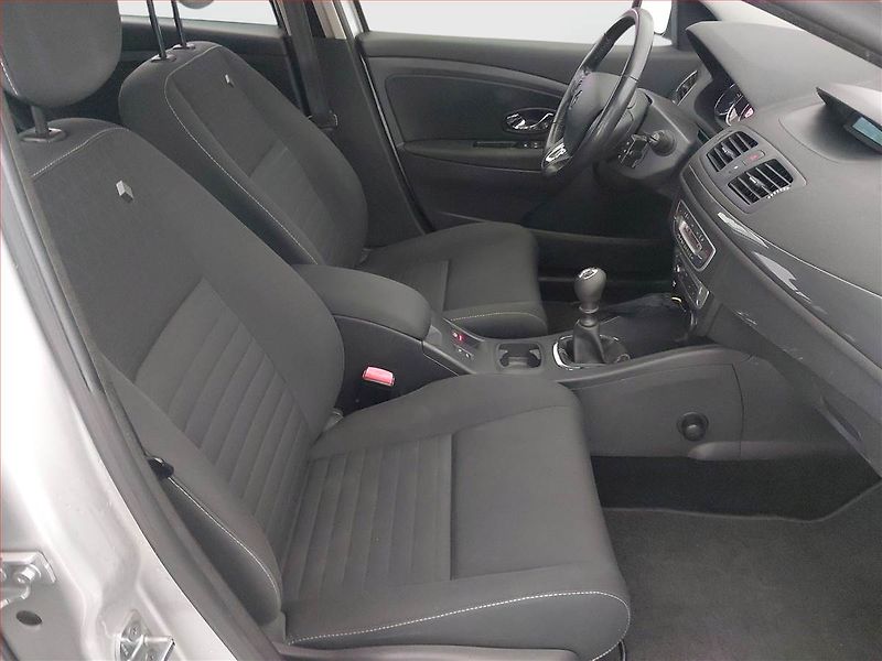 Renault Mégane (2016) 1.2 TCe, Tempomat - fotka 9 z 17