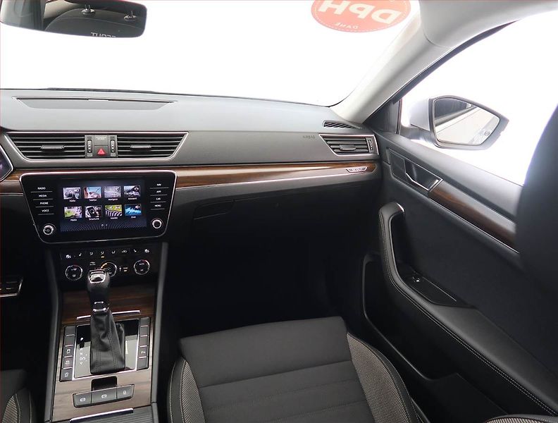 Škoda Superb (2022) Scout 2.0 TDI, Scout - fotka 8 z 29