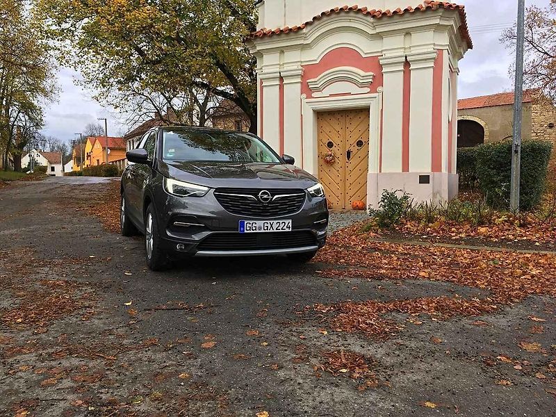 Opel Grandland X.