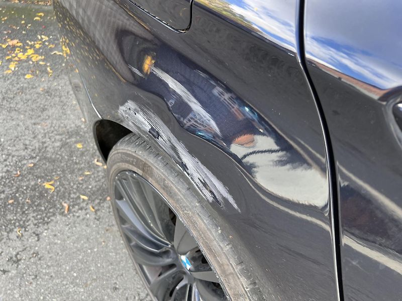 BMW Řada 5 M 550d xDrive 280 kW F10 740Nm - fotka 25 z 25