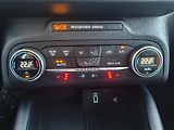 Ford Focus (2018) 2,0 Tdci 110Kw Vignale 8AT - náhled 21