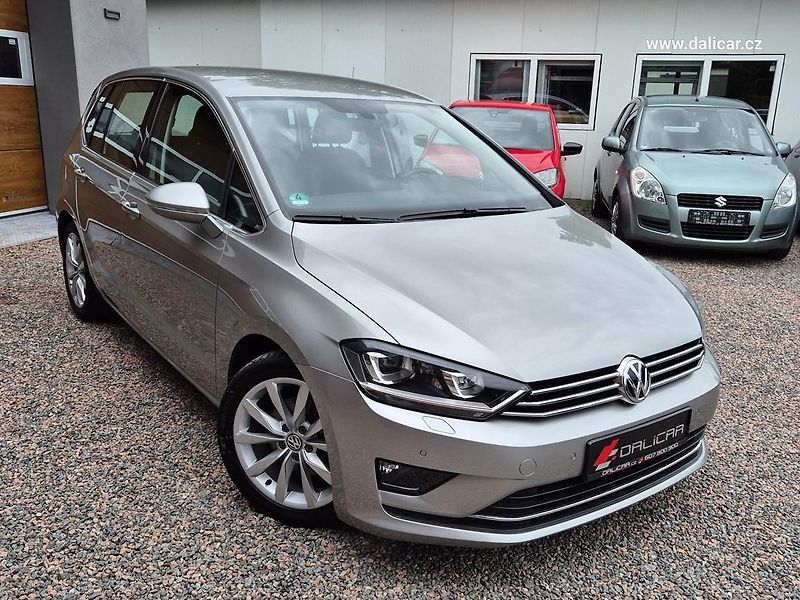 Volkswagen Golf Sportsvan (2016) 1.4TSi 110KW Highline NAVI - fotka 4 z 57