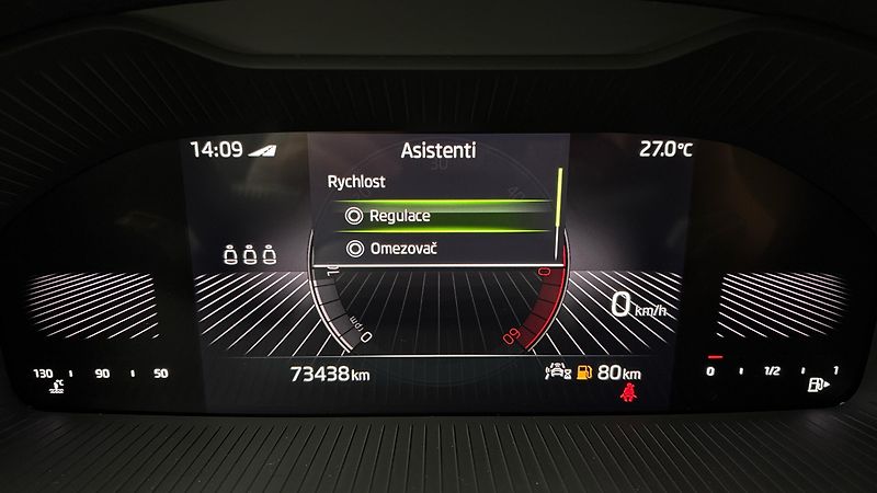 Škoda Karoq 2.0 TDI Style - fotka 10 z 26