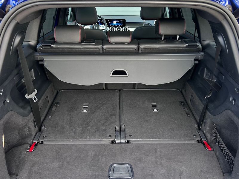 Mercedes-Benz GLB 220d-4MATIC-AMG-140KW - fotka 38 z 43