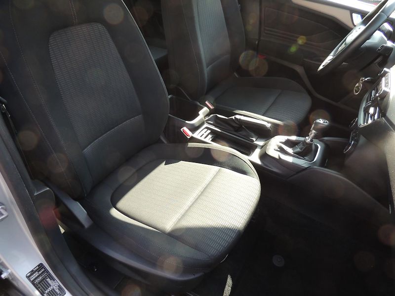 Ford Focus (2019) 1.0i,92kw,Trend,ČR,1maj. - fotka 32 z 50