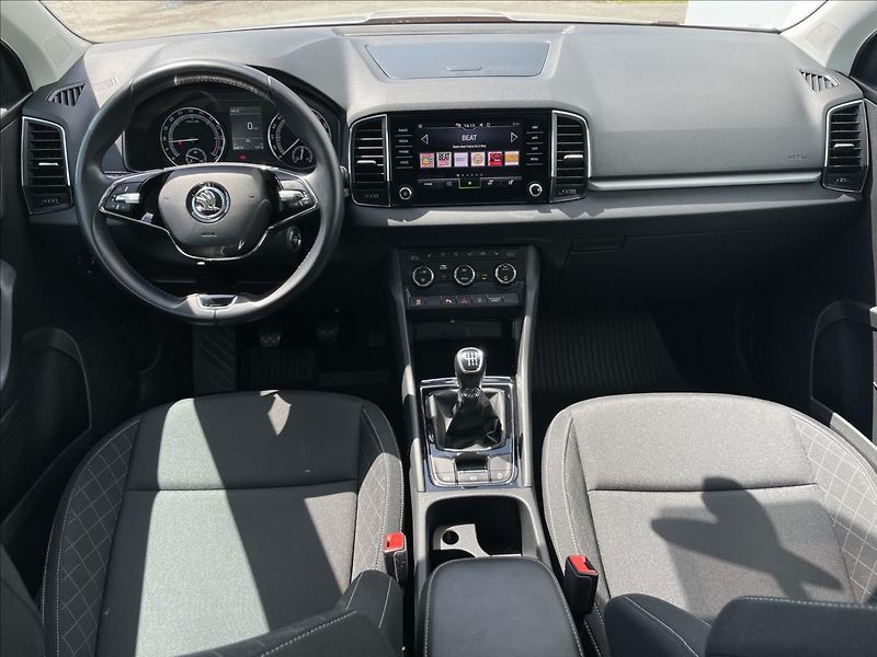 Škoda Karoq 2,0 TDI Ambition Plus TAŽNÉ - fotka 6 z 23