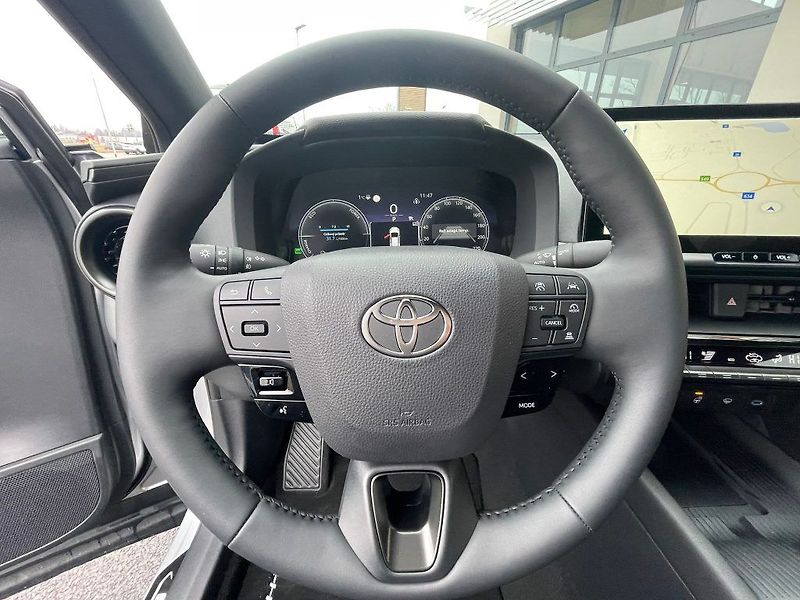 Toyota C-HR 2.0 Plug-In Hybrid Style - fotka 19 z 28