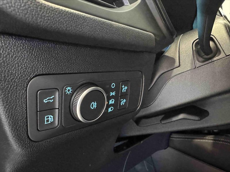 Ford Kuga (2026) 2,5 PHEV eCVT  BlueCruise edit - fotka 11 z 18