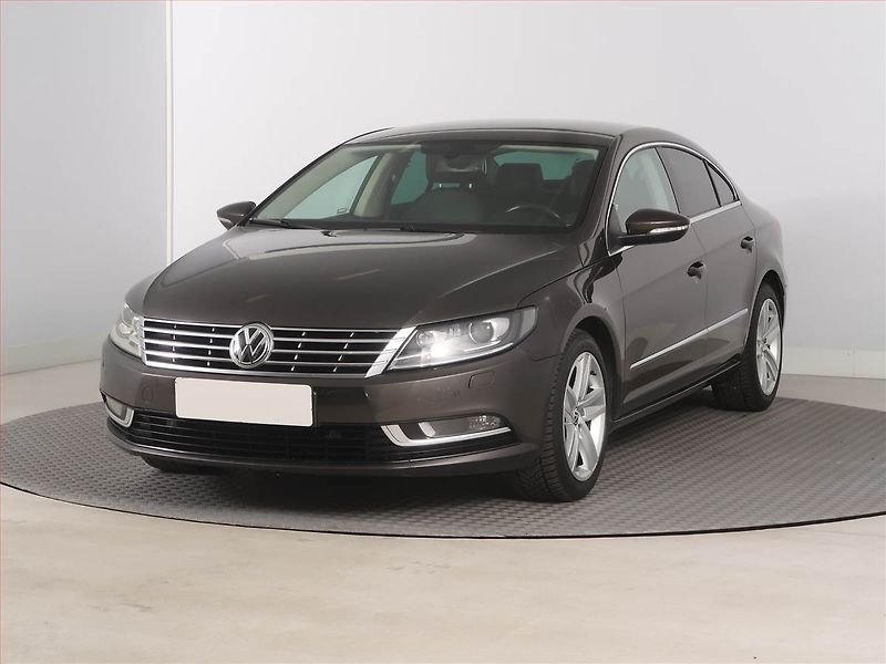 Volkswagen CC (2014) 2.0 TDI, Kůže, Bi-Xenony - fotka 2 z 16