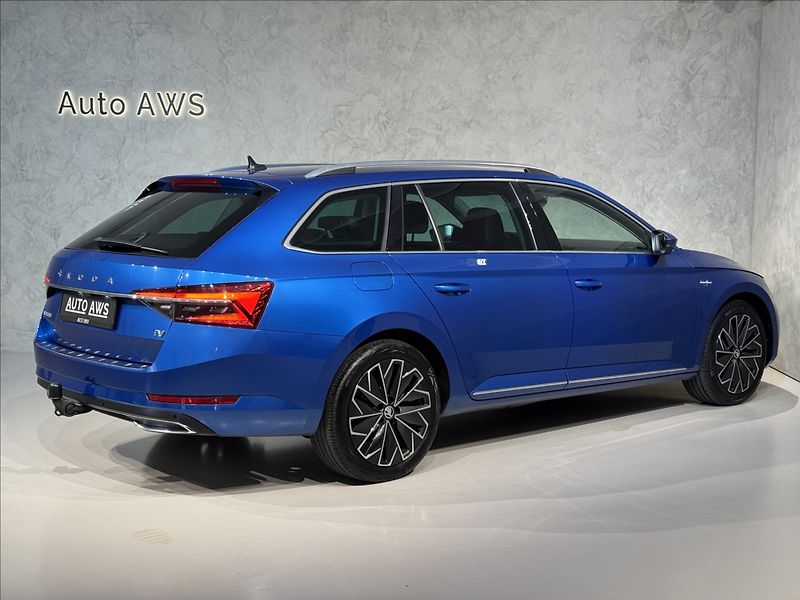 Škoda Superb 1,4 TSi  DSG iV L&K LED Assist - fotka 9 z 50