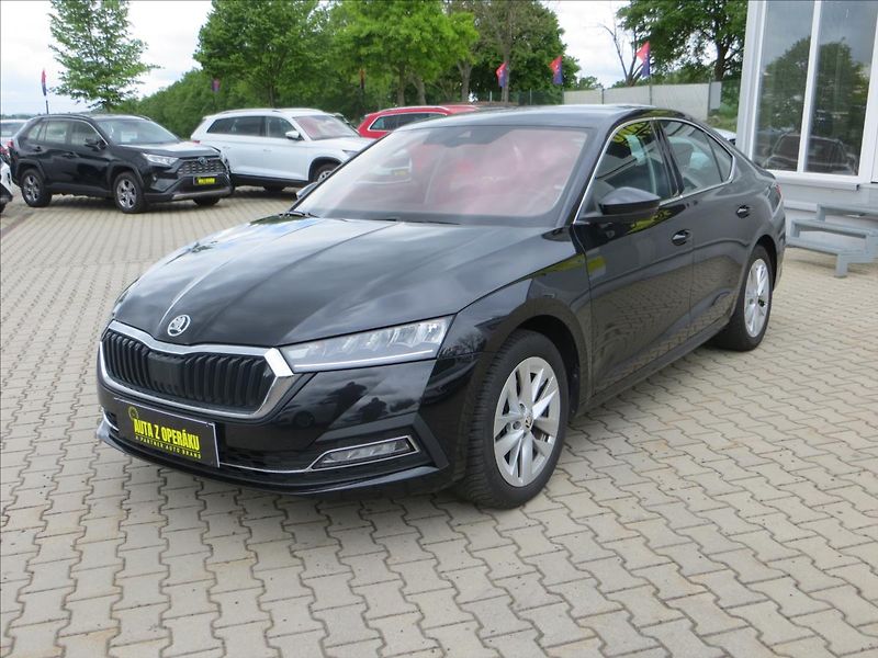 Škoda Octavia 2,0 TDI Style ČR - fotka 3 z 22