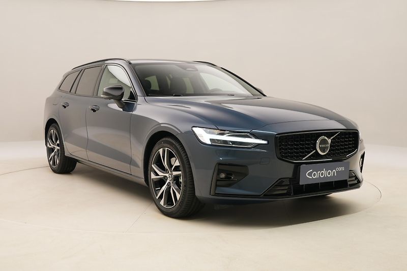 Volvo V60 (2026) B4 AUT DARK PLUS - fotka 14 z 57