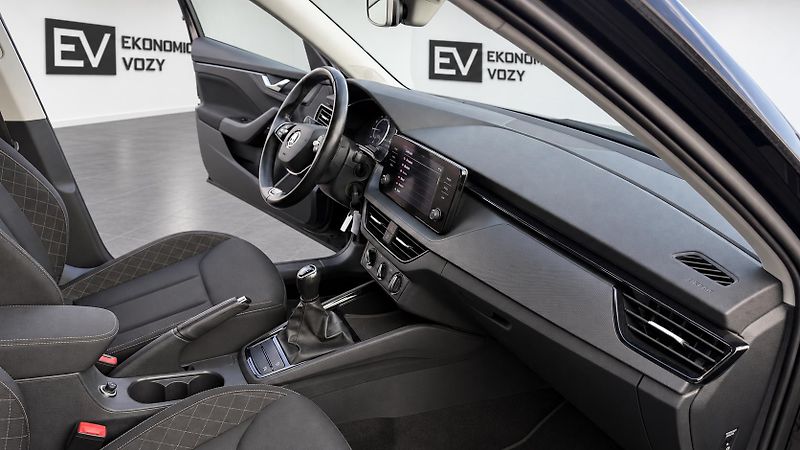 Škoda Kamiq (2021) 1.0TSI,ZÁRUKA,ACC, - fotka 2 z 19