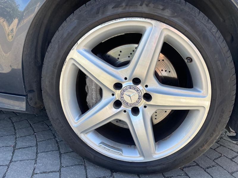 Mercedes-Benz CLS 350d 4MATIC Shooting Brake - fotka 10 z 40
