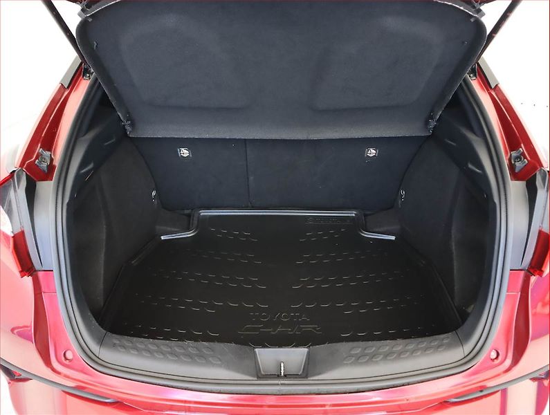 Toyota C-HR (2019) 1.8 Hybrid - fotka 14 z 22
