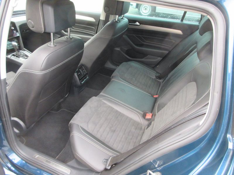 Volkswagen Passat Variant 2.0 Tdi 110kw, Dsg Elegance - fotka 12 z 19