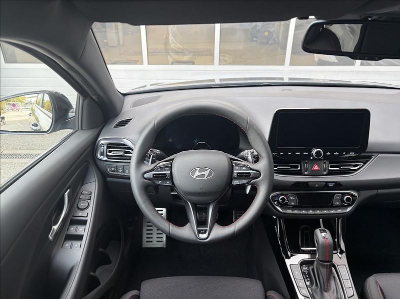 Hyundai i30 (2026) 1,6 T-GDI DCT  WG FL N Line - fotka 15 z 22