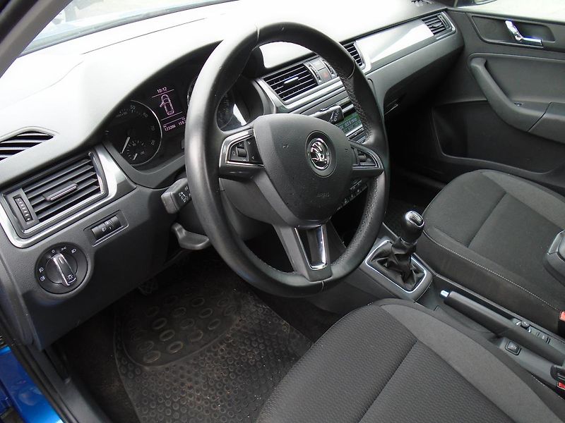 Škoda Rapid 1.2  77 kw servisní historie  - fotka 14 z 50