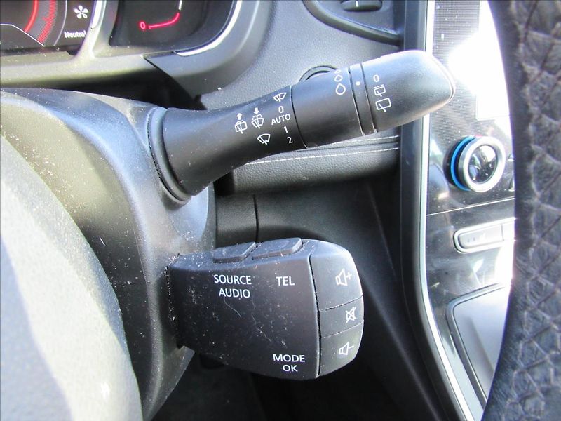 Renault Scénic 1,6 dCi 118kW Automat - fotka 24 z 35