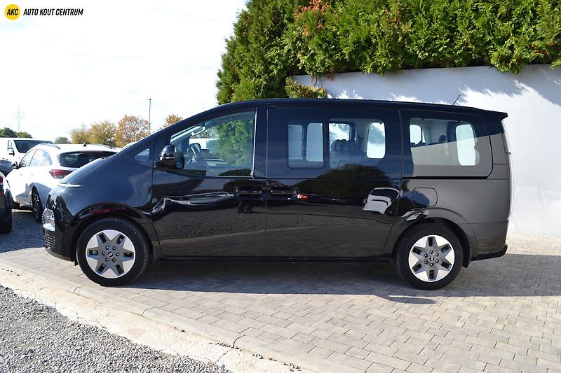 Hyundai Staria 1.6T-GDI HEV 225 PREMIUM EXECU - fotka 2 z 66