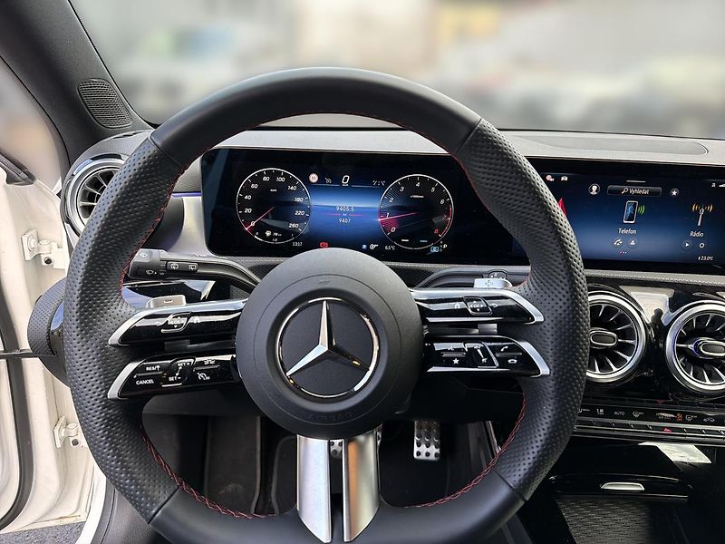 Mercedes-Benz Třídy A 200 - fotka 10 z 18