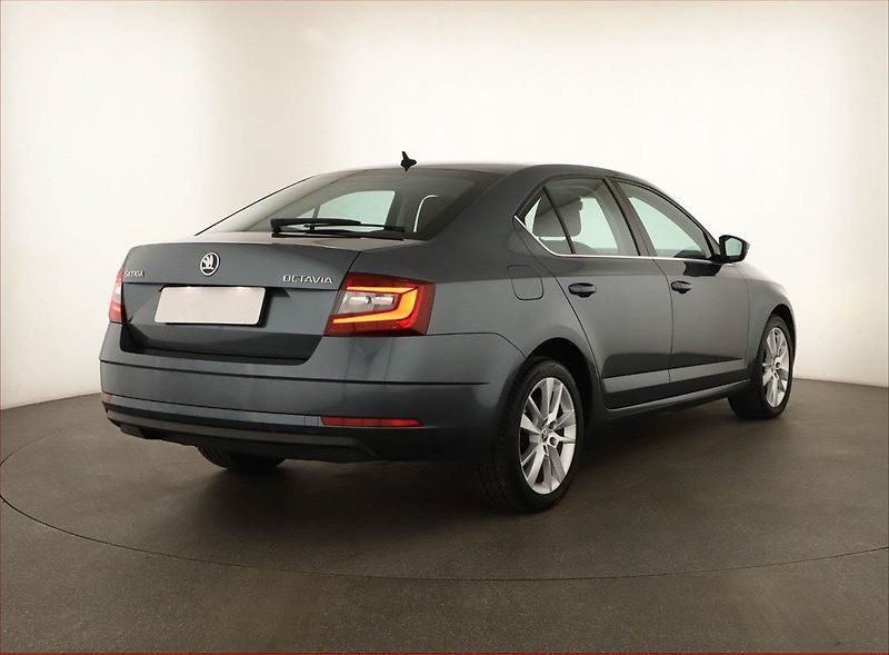 Škoda Octavia (2017) Style 1.4 TSI, Automat - fotka 5 z 15