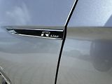 Volkswagen Passat Variant 2.0 TDI DSG R-Line 4Motion - náhled 28