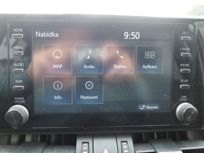 Toyota RAV4 (2019) 2.5 Hybrid, Automat - fotka 30 z 36