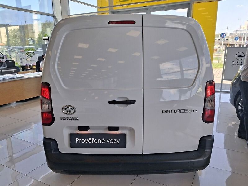 Toyota ProAce 1.5D 75kW 2024 - fotka 5 z 14