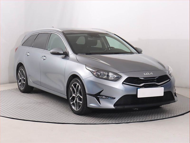 Kia Ceed (2021) 1.5 T-GDI, Automat, Serv.kniha - fotografie inzerátu