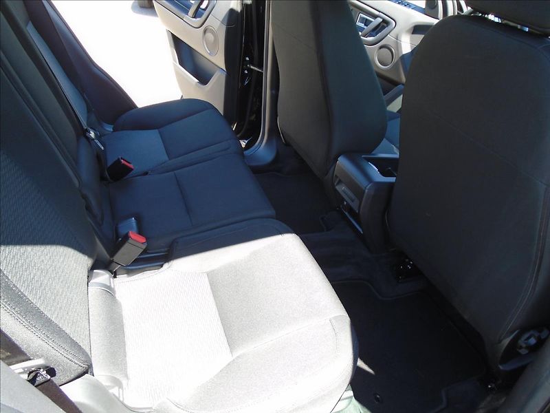Land Rover Discovery 2,0   4X4 - fotka 16 z 29