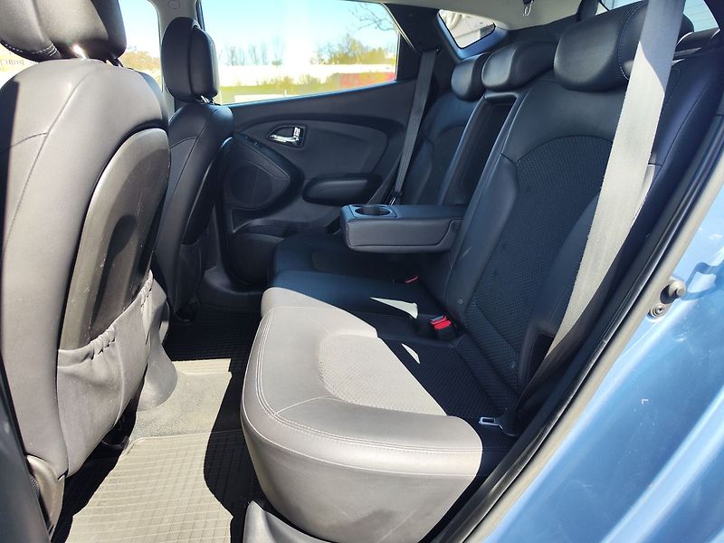 Hyundai ix35 1.7 CRDi/85kW trikolor Plus - fotka 11 z 31