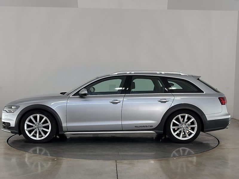 Audi A6 quattro - fotka 3 z 29