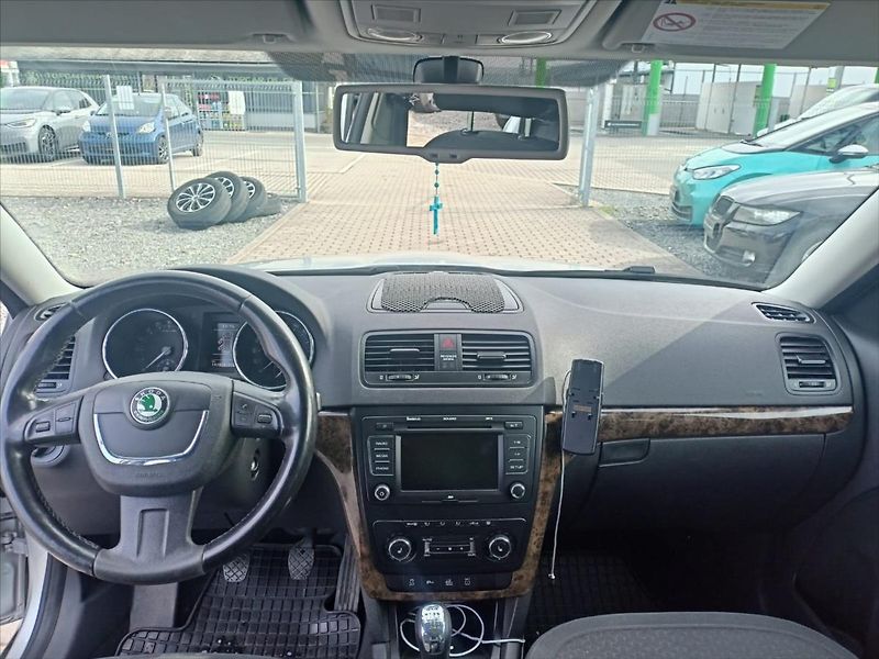 Škoda Yeti 2,0   2.0 TDI 4x4 - fotka 10 z 12