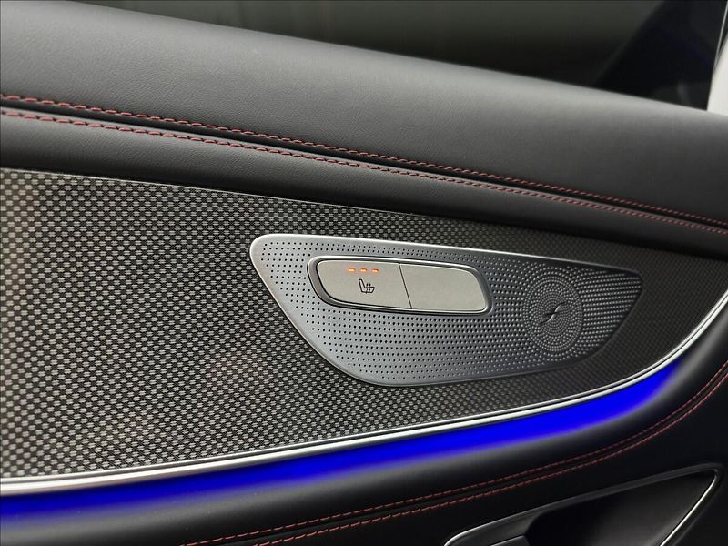 Mercedes-Benz CLS 3,0 53 AMG DPH MASÁŽ 360° 4M+ - fotka 41 z 49