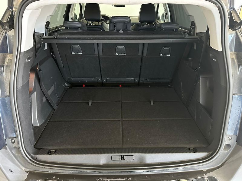 Peugeot 5008 (2018) 1.2PureTech,ALLURE,DPH,130HP - fotka 21 z 21