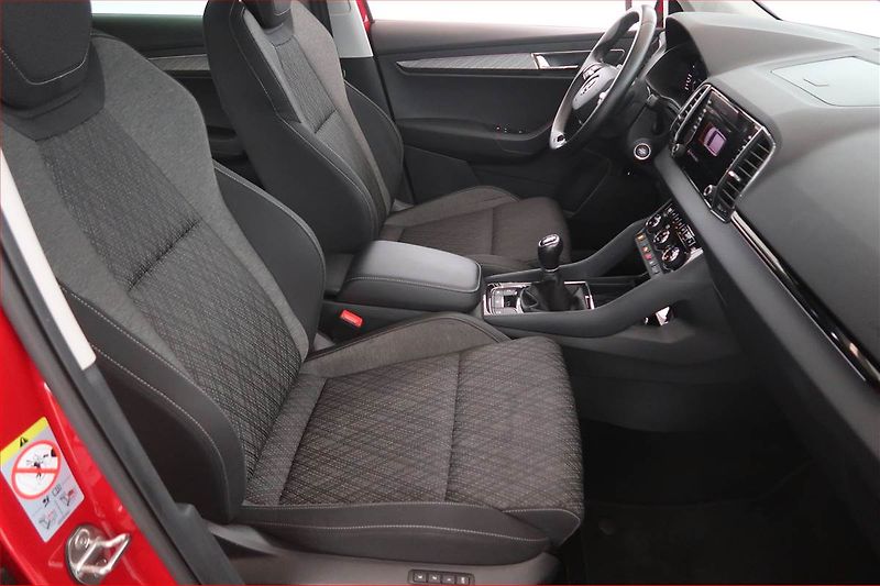 Škoda Karoq (2022) 1.5 TSI - fotka 9 z 20