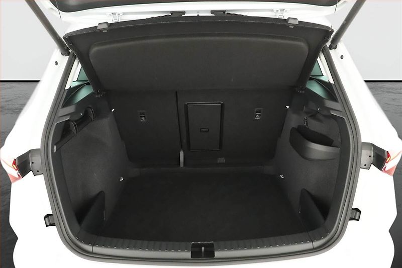 Škoda Karoq (2025) 2.0 TDI, DRIVE, DPH, AUTOMAT - fotka 10 z 16