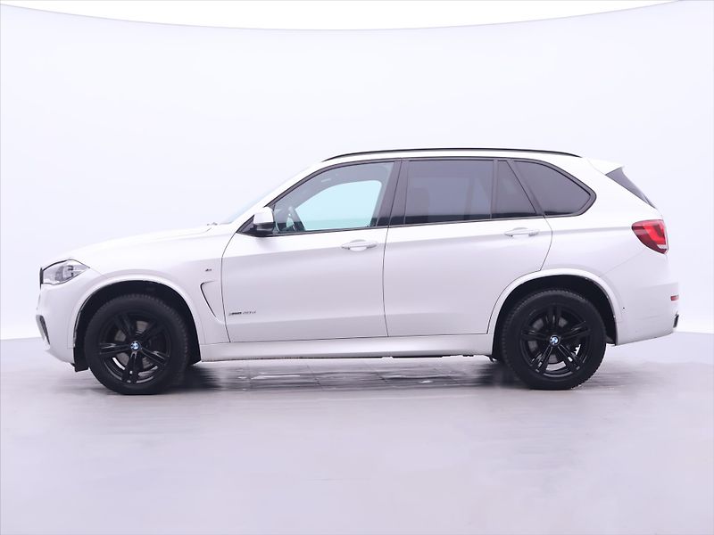 BMW X5 3,0 40d 230kW xD CZ M Paket DP - fotka 4 z 42